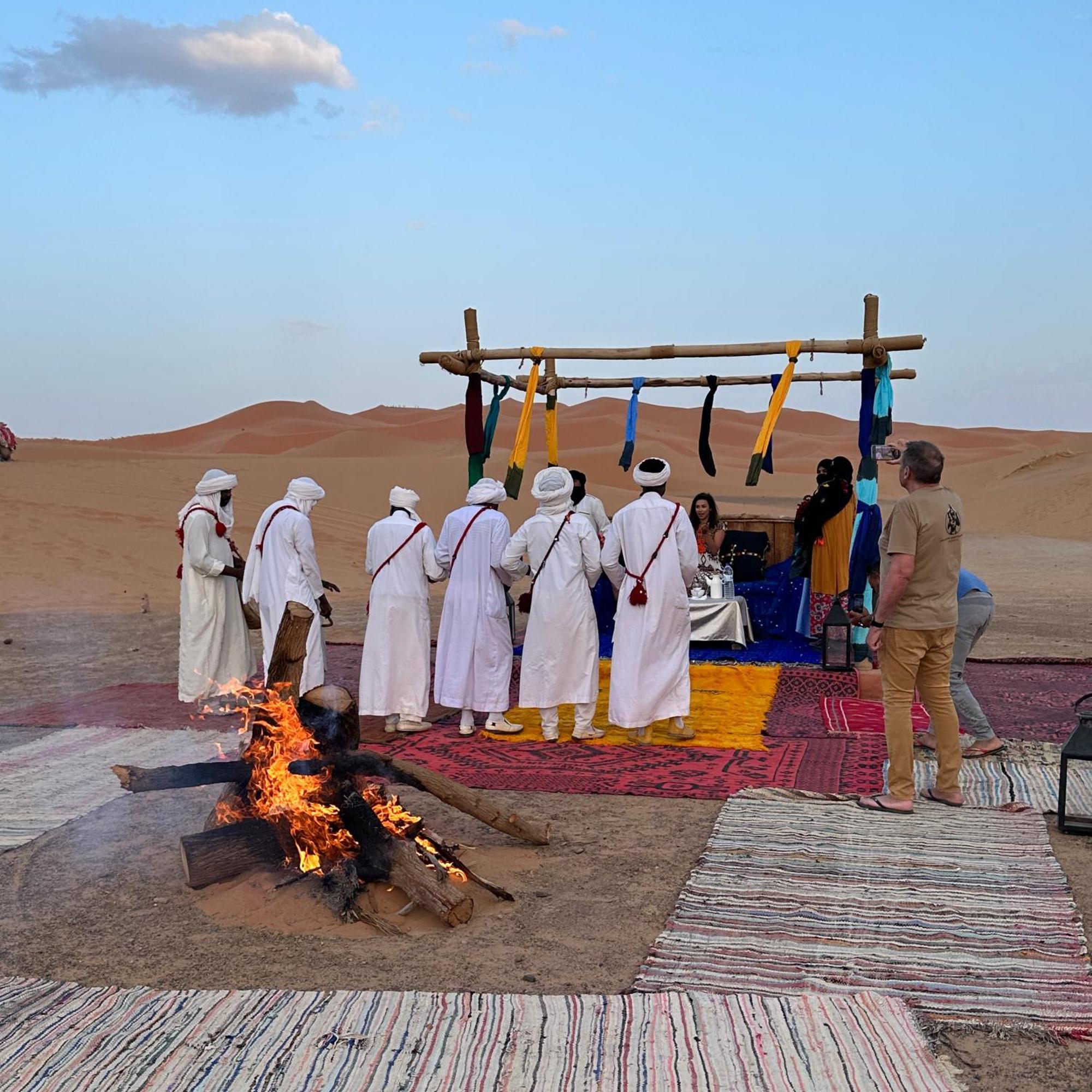 Hotel Cafe Du Sud Merzouga Buitenkant foto